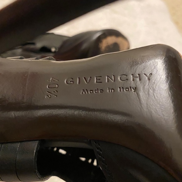Authentic Givenchy Heels - Picture 9 of 15
